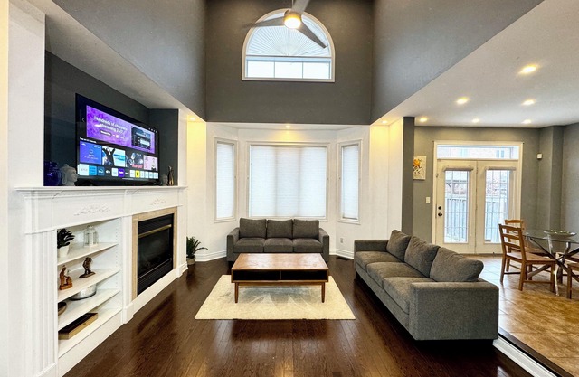 Spacious 4BR Luxury Stay – Comfort, Style & Prime Location!