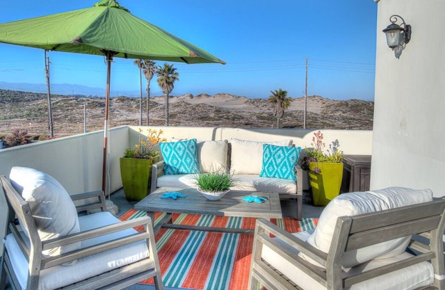 4BR w / Rooftop Deck, étapes pour rive