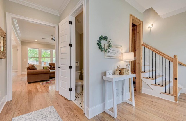 Spacious 5-bedroom house in River Island