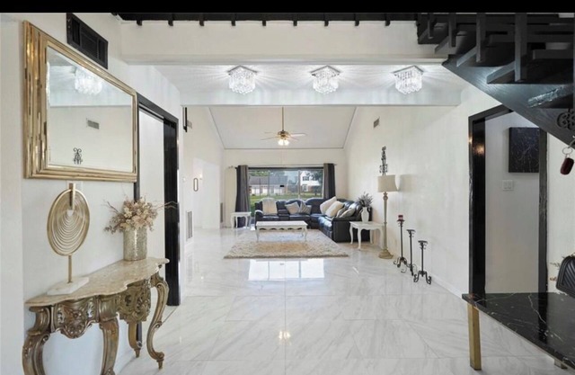 Spacious 5 bedroom house in Port Arthur!