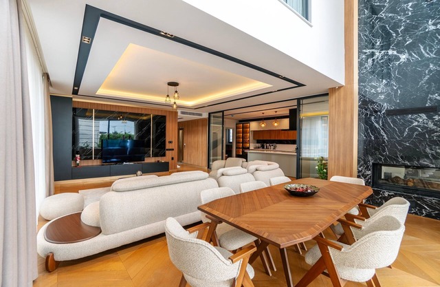 Spacieuse villa de 5 chambres avec WiFi et climatisation dans un charmant