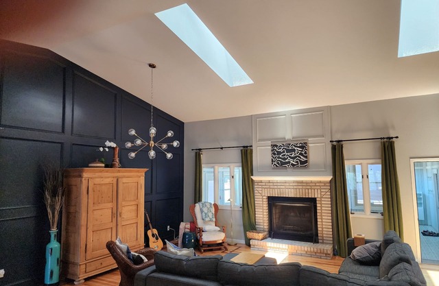 Spacious 5-bedroom Western retreat near, State Parks and Frontier Days Park.