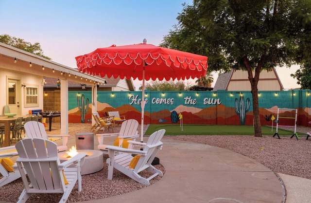 Boho Paradise: King Bed ✧ Heated Pool ✧ Hot Tub ✧ Games