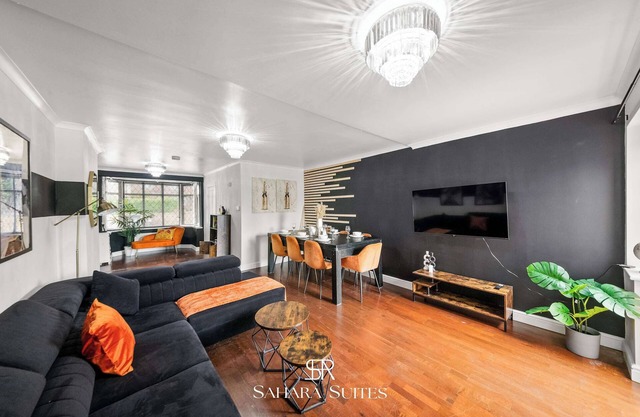 Luxury 6BR | Reading, Oracle & Green Park Stay