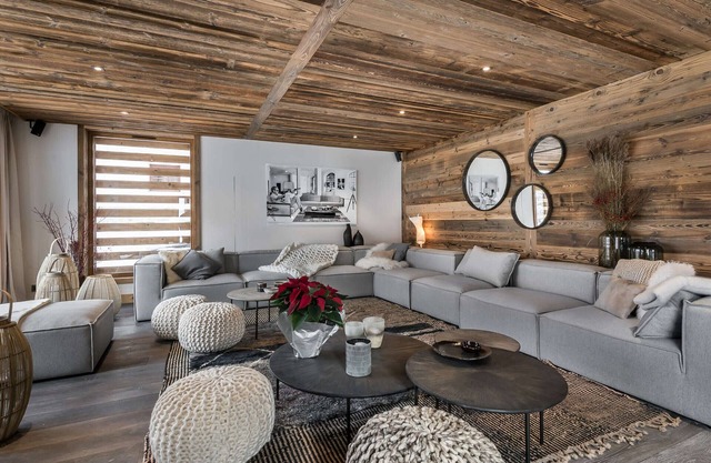 Duplex spacieux pour 14 pers. avec sauna, terrasse et parking, au pied des pistes - Méribel Village