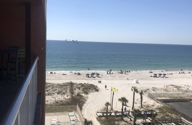 Spacieux condo 6e étage, grand balcon, Spectaculaire Gulf View