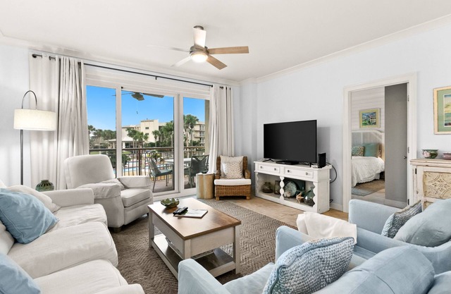 Spacious and a short walk from the beach!