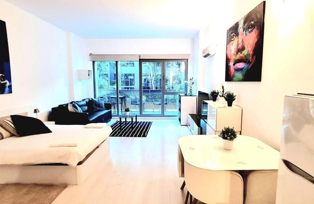 Spacious and Comfortable Studio
