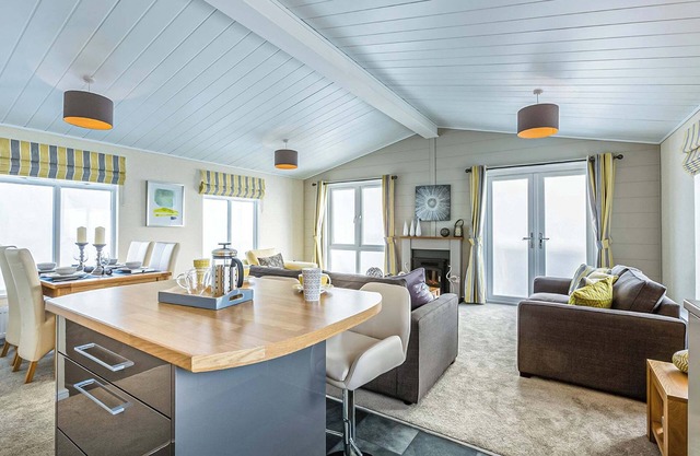 Spacious and contemporary lodge, great for a couple or family escape.