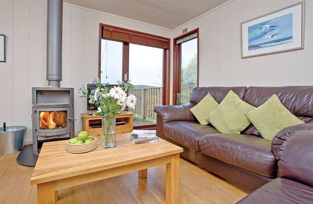 3 bedroom accommodation in Cockwood Harbour, Nr Dawlish