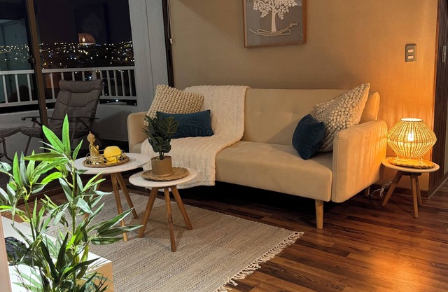 Spacious and cozy apartment with beautiful view