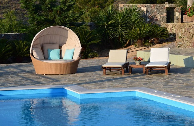 VILLA SPACIEUSE ET LUXUEUSE AVEC VUE IMPRENABLE SUR LA MER