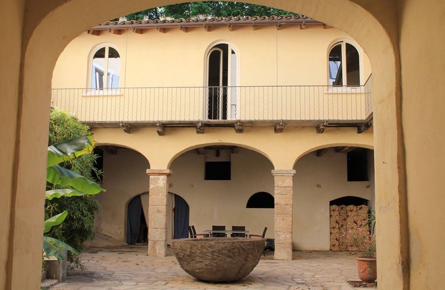 Hôtel Particulier, grande espace avec piscine dans la Parc National des Cévennes