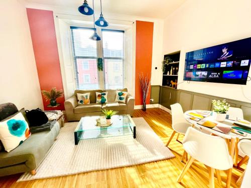 Spacious and Stylish Flat in the Heart of Hawick