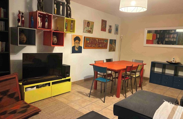 Appartement spacieux à deux pas des attractions