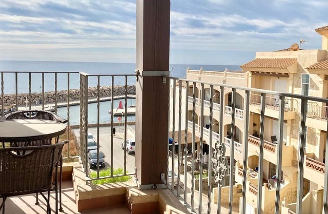 Spacious apartment in Villaricos with sea view