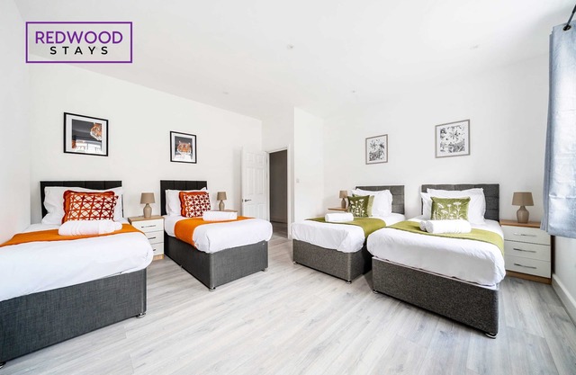 2 Bed 1 Bath, Town Center Apartment, FREE WiFi