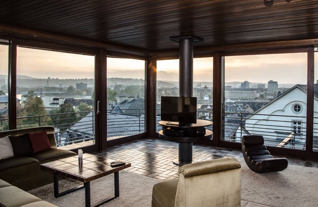 Appartement spacieux avec vue panoramique sur le Rhin, le Deutsches Eck et la forteresse