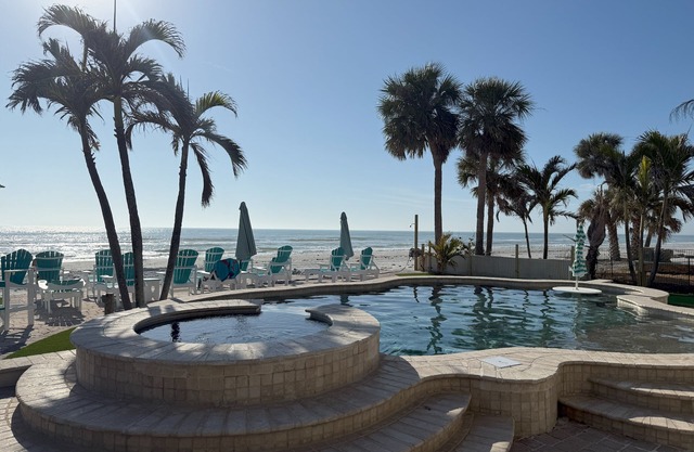 Spacieux Home Front de mer avec piscine privée - 22 personnes