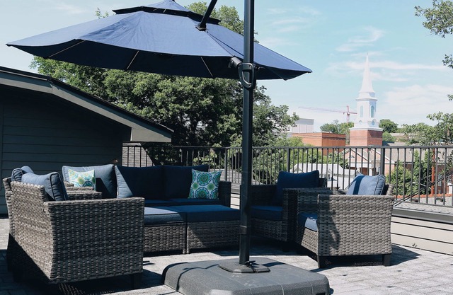 Spacious Belmont Apt with Private Rooftop Deck!