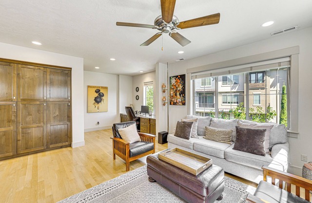 Spacious Boise Townhome ~ 5 Mi to Downtown