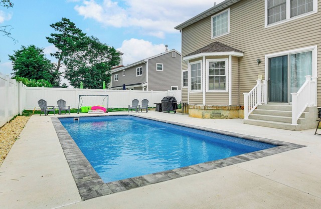 Spacious Brigantine Home ~ 1 Block to Beach!