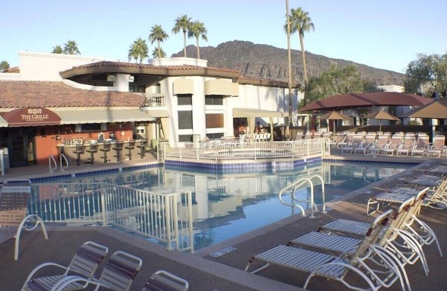 Spacious Camelback Resort 2BR Condo with Tennis Courts