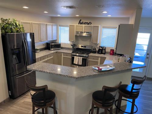 Spacious, comfortable & relaxing home 4