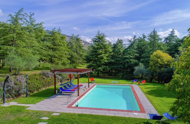 Charmante villa à Cortona, avec piscine