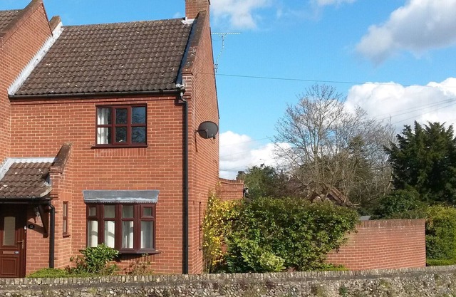 Cottage spacieux dans Historic Reepham, Norfolk. Wifi gratuit. Parking privé