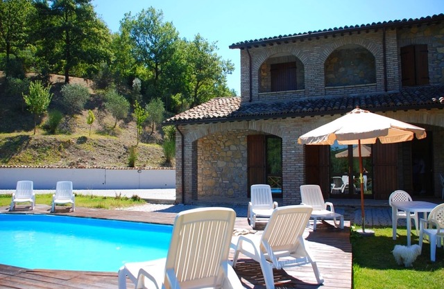 maison de vacances à Valtopina avec jardin