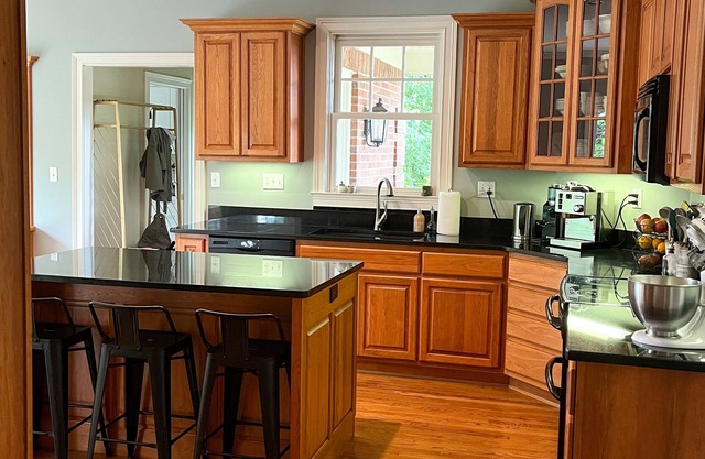 Spacious Derby & PGA Rental Home near horse farms and fields
