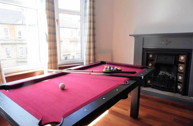 4 Bed Apartment, Paisley - Près de l'aéroport GLA