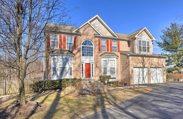 NEW! Spacious Family Home: 16 Mi to Dtwn Baltimore