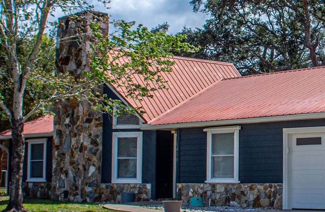Spacious Family Home near the Emerald Coast