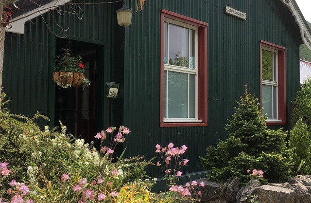 Spacieuse Maison avec jardin privé et poêle à bois à Peak District