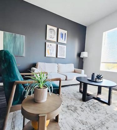 Spacious Getaway Ideal for Families, Couples, and Business Travelers
