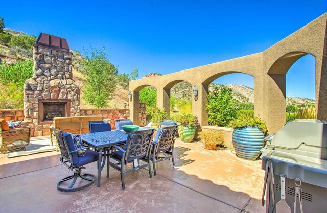 Spacious Grand Junction Home w/ Mountain View