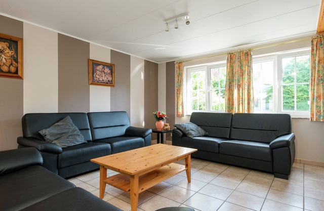 Maison de vacances spacieuse à Chodes avec sauna
