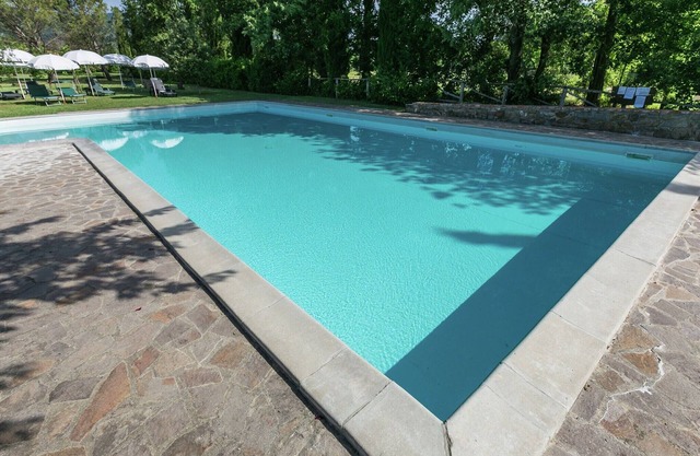 Maison de vacances spacieuse avec piscine privée