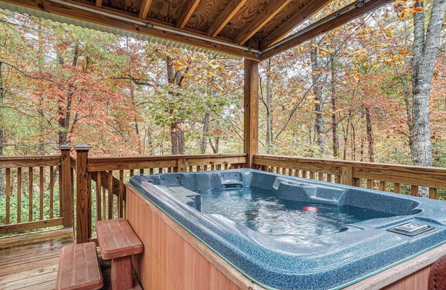 Spacious Home in Helen w/ Porch & Balcony!