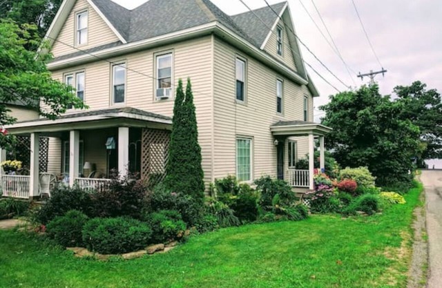 Maison spacieuse au coeur de Bemus Point avec de la place pour 8!