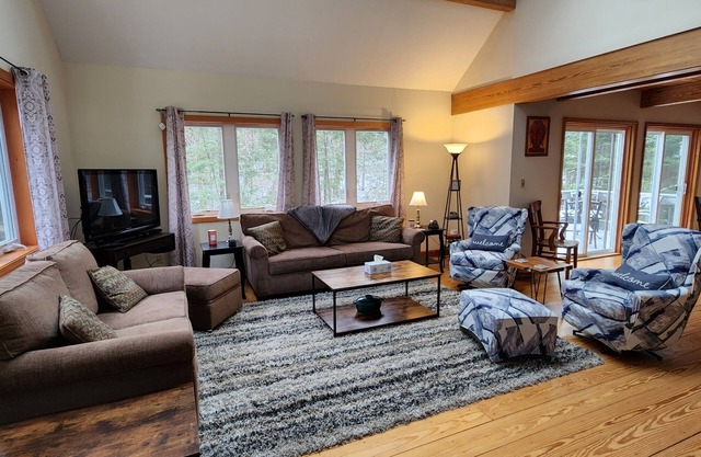 Spacious Home in Waterville Estates close to the community center