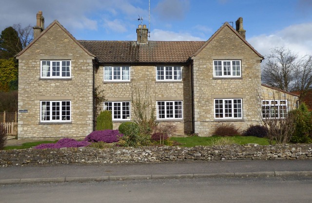 Maison spacieuse 3 chambres en suite, 6 couchages, Centre de Helmsley, Animaux acceptés,