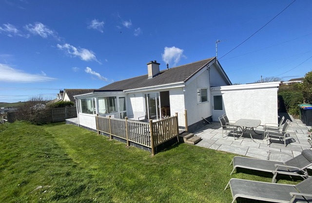 Bungalow spacieux avec vue imprenable sur la mer