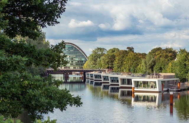 péniche spacieuse - bungalow avec terrasse sur le toit "centre-ville" Hambourg