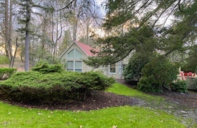 🌲🚣‍♂️🦅 Spacious Lake Cottage MSTR Suite LRG Deck Lake Wallenpaupack