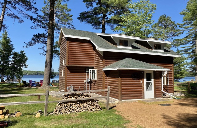 Loon Watch - Hiller Vacation Homes - 4 chambres, 2 salles de bains - WIFI gratuit