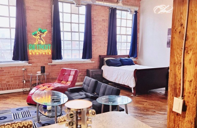 Spacious Loft w/ Riverfront Views & Comfort!