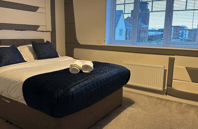 Spacious Luxurious Serviced Accommodation 5